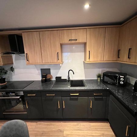 Modern 2 Bedroom Aesthetic Apt Mánchester Exterior foto