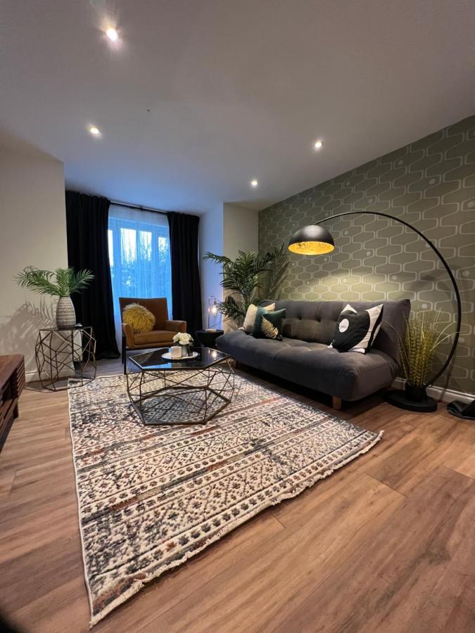 Modern 2 Bedroom Aesthetic Apt Mánchester Exterior foto